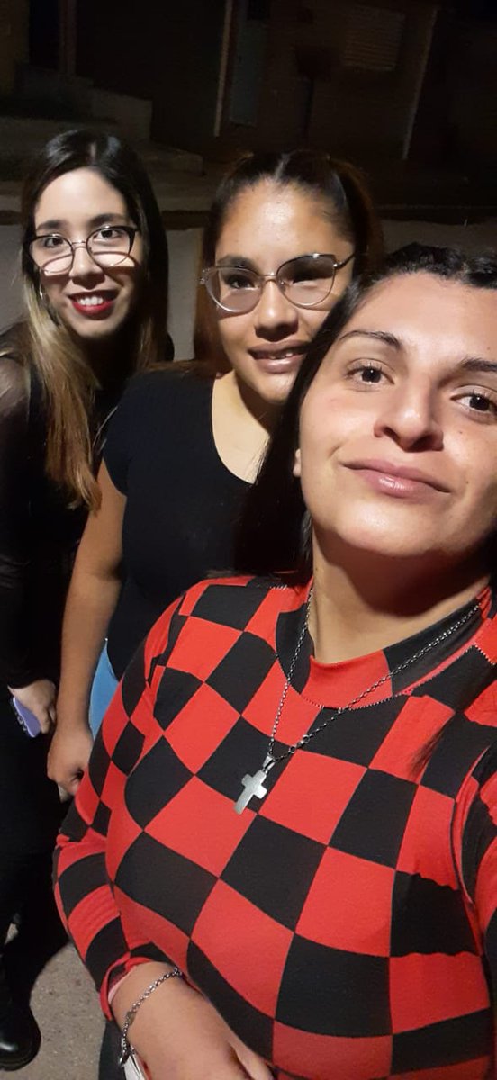 Foto con ellas 🖤♥️🖤