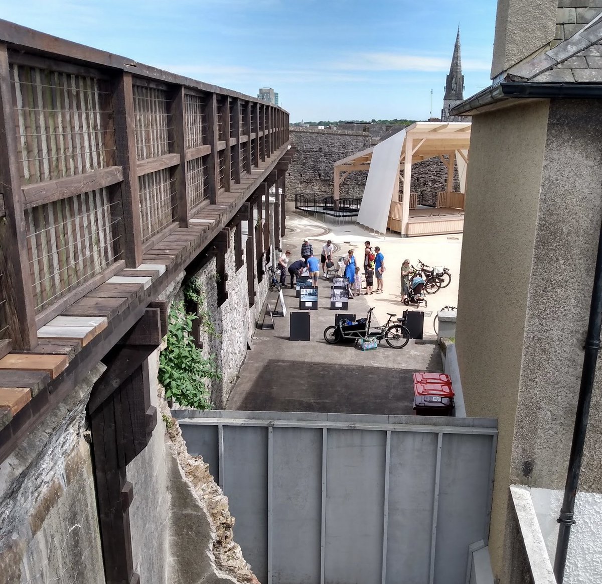 Dean Venables tweet media