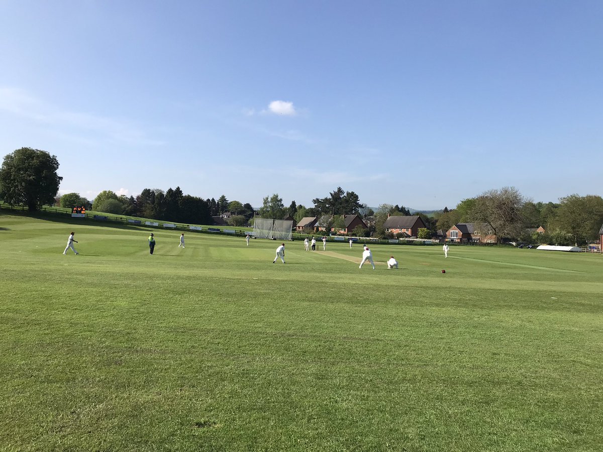 RobMccurrach's tweet photo. @CliftonCricket @Duffieldcc @DunstallCC One’s in action….need a wicket! https://t.co/Ko1DAheNan