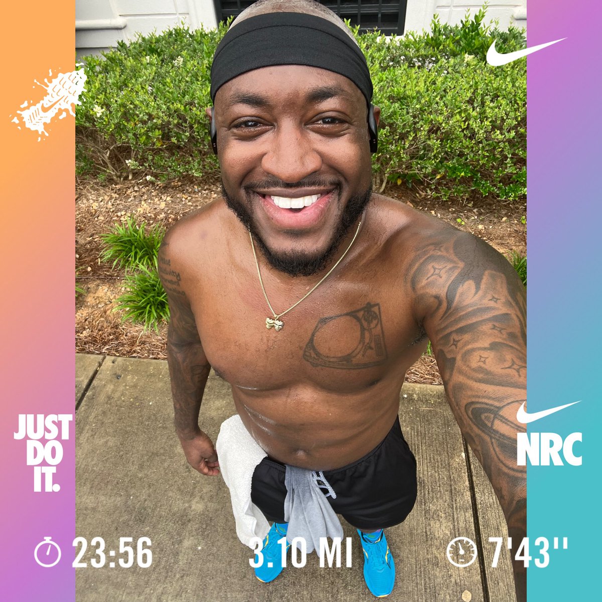 3.10 miles in 23.56 Mins 7.43 Pace #fitness #finishstrong #cardio #cardioday #nike #nikerunning #nikerunningclub #justdoit #gettingbettereveryday #nikerunning #FitDjs #5k #MambaMentality #ImBack #Saucony #SauconyEndorphinSpeed3