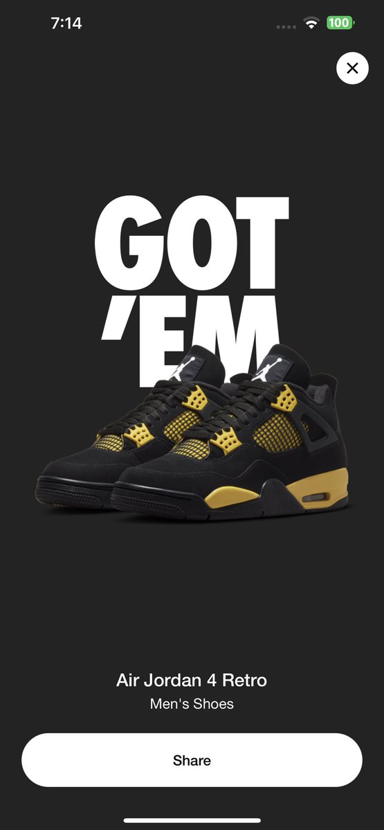 zqlvk's tweet photo. RAHHHHH #snkrs #jordan4thunder https://t.co/TabZ0JrJSc