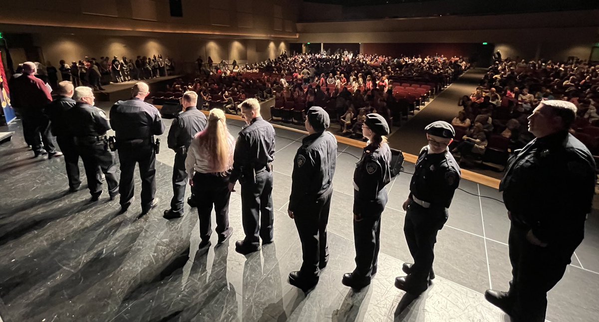 BonnevilleCSO's tweet photo. Last DARE Graduation of the year last night with Ucon and Iona Elementary, such a fun week celebrating over 1000 students taught! Thanks for the support of Bonneville School District 93, City of Ammon, and our community. #supportyourlocaldare #BCSOFamily #BCSOTeam https://t.co/33DYk7X7Pc