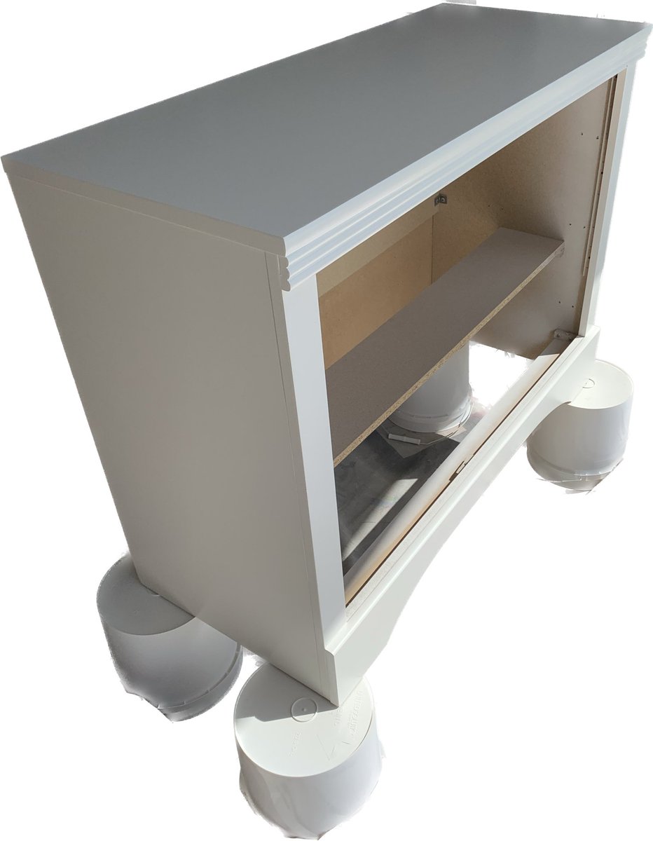 MortimerSki's tweet image. Finished refinishing the nightstand, working on the dresser today. #refinishing #mentalhealth