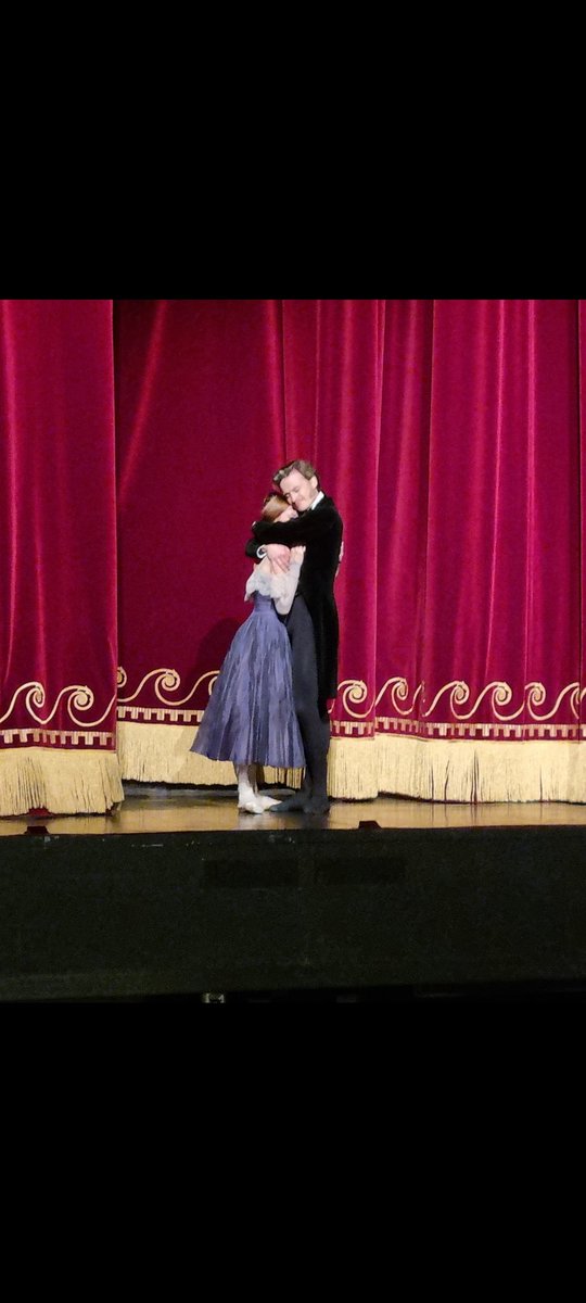 frankrberger's tweet image. And another farewell-#Onegin @Staatsballett_B 
Wonderful #MarianWalter leaves the company after a great career.
What a stunning Act 3 pas de deux with @ianasalenko