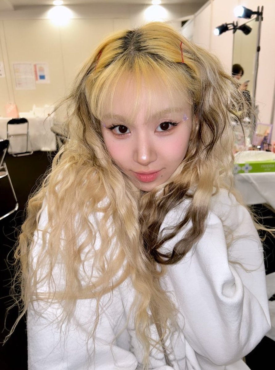 chaeyoung pics tweet media