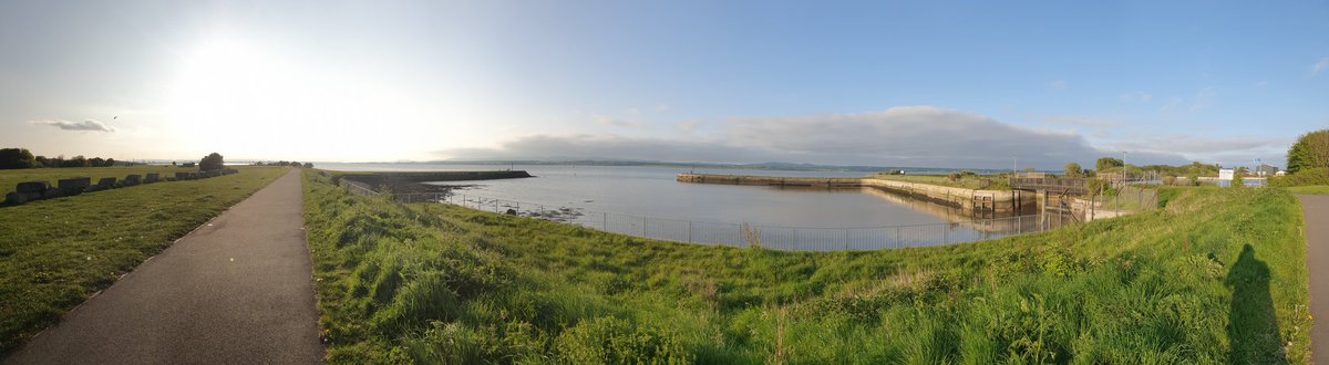 Spent a couple of days living by some different water. A panorama of the Forth at Bo'ness in Scotland on a glorious spring evening

#panorama #boness #forth #innerforth #bonessharbour