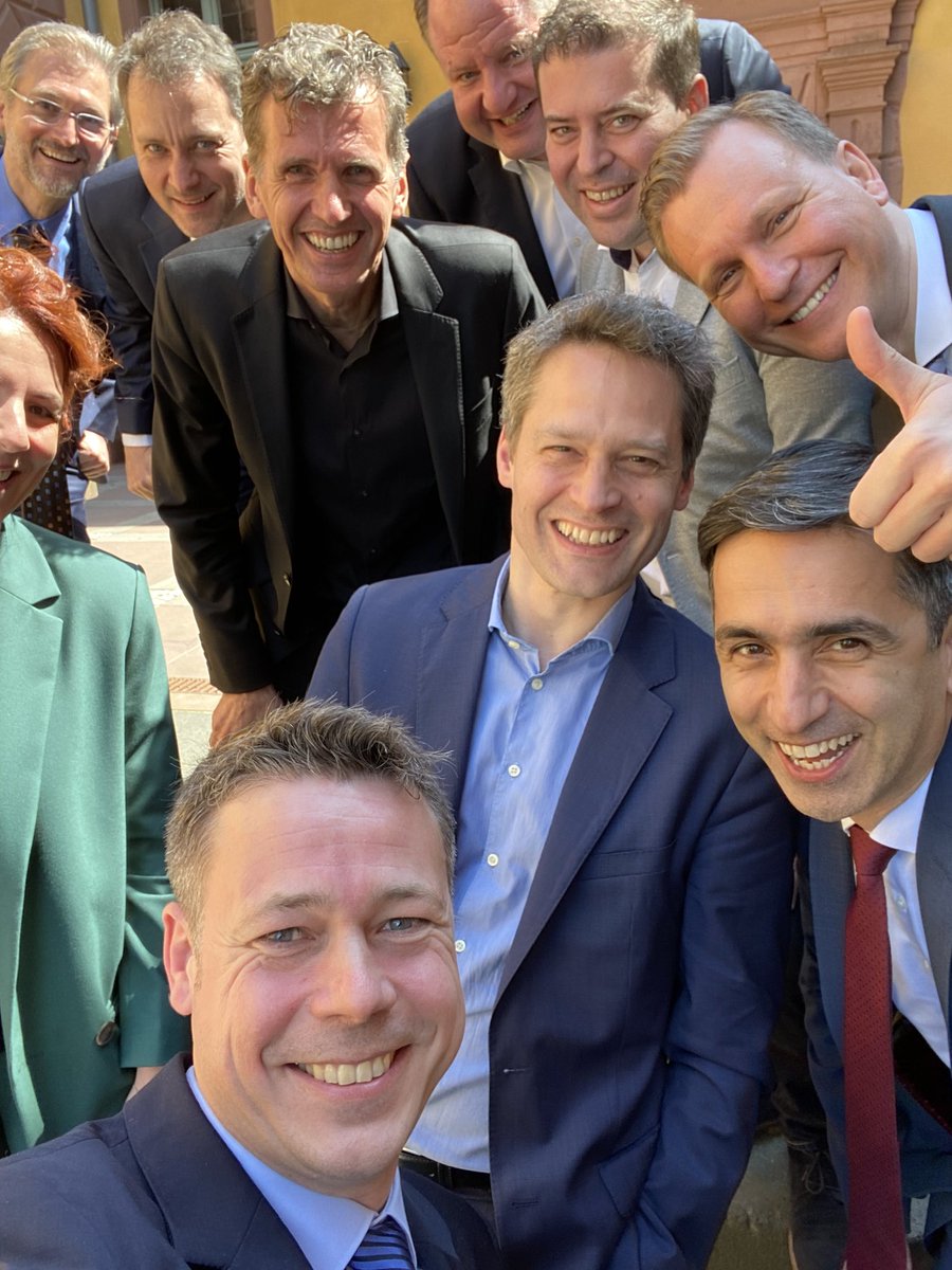Florian Bönner (@florian_bonner) on Twitter photo Wissenschaftlich top notch & hochemotional beim 36. Burgau Symposium der Dürener Kardiologie. <a href="/KH_Dueren/">Krankenhaus Düren gem. GmbH</a> <a href="/KhDueren/">Krankenhaus Düren</a> Ein großer Dank an die tollen Redner & Hermann Roth für seine Lebensleistung! Wissenschaftlich top notch & hochemotional beim 36. Burgau Symposium der Dürener Kardiologie. <a href="/KH_Dueren/">Krankenhaus Düren gem. GmbH</a> <a href="/KhDueren/">Krankenhaus Düren</a> Ein großer Dank an die tollen Redner & Hermann Roth für seine Lebensleistung!