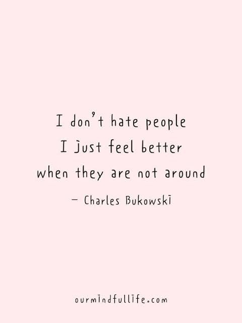 nayna_chan's tweet photo. Buat introvert kek gue, pergi saat weekend itu sangatttttt menguras energi. Jalanan macet, cafe penuh &amp; berisik, orang di mana-mana.. I am over stimulated and It's too much 😭 https://t.co/lPAEhMyTht