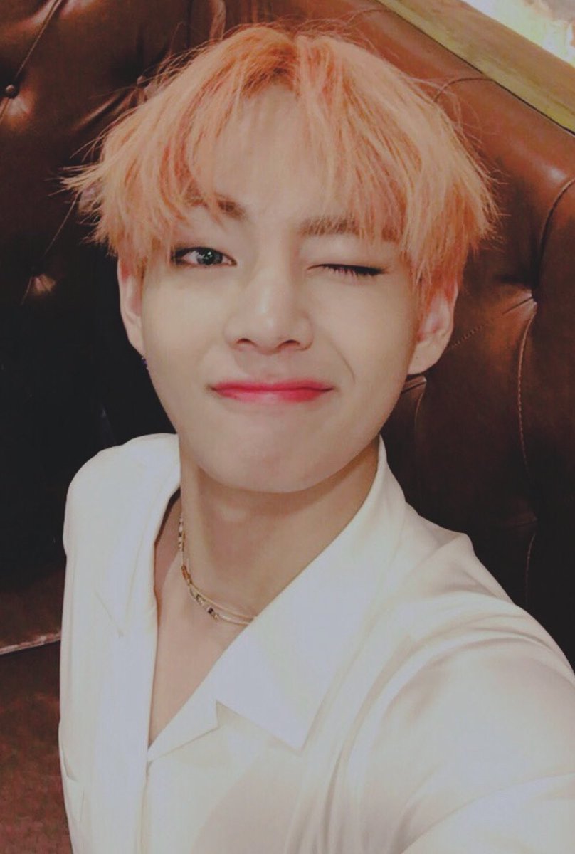 thvphotos's tweet photo. 😉

#taehyung #btsv https://t.co/rPUwaoiMHy