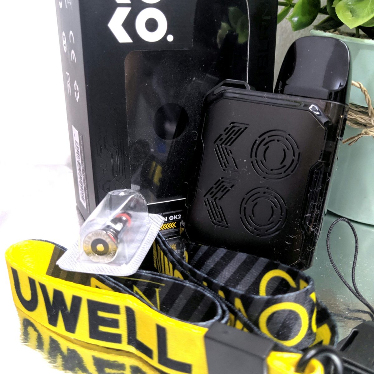 1270_896's tweet photo. Meet my Black Caliburn GK2 Vision.

Thanks to @uwelltech

#uwell #uwelltech #Caliburn
#caliburngk2vision #limpidpod https://t.co/SWifQbj42B