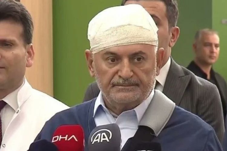 İstanbul seçimini kaybettiğin halde "Teşekkürler İstanbul" pankartları astığınız gibi bu defa da "Teşekkürler Türkiye" pankartları asarak yavşaklık yapmak yok tamam mı len..