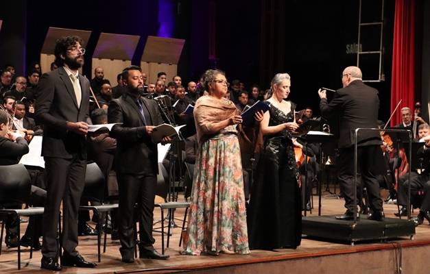 EM GOIÂNIA - Orquestra Sinfônica realiza concerto especial para celebrar Dia das Mães. Programação é gratuita 
aredacao.com.br/cultura/187454…