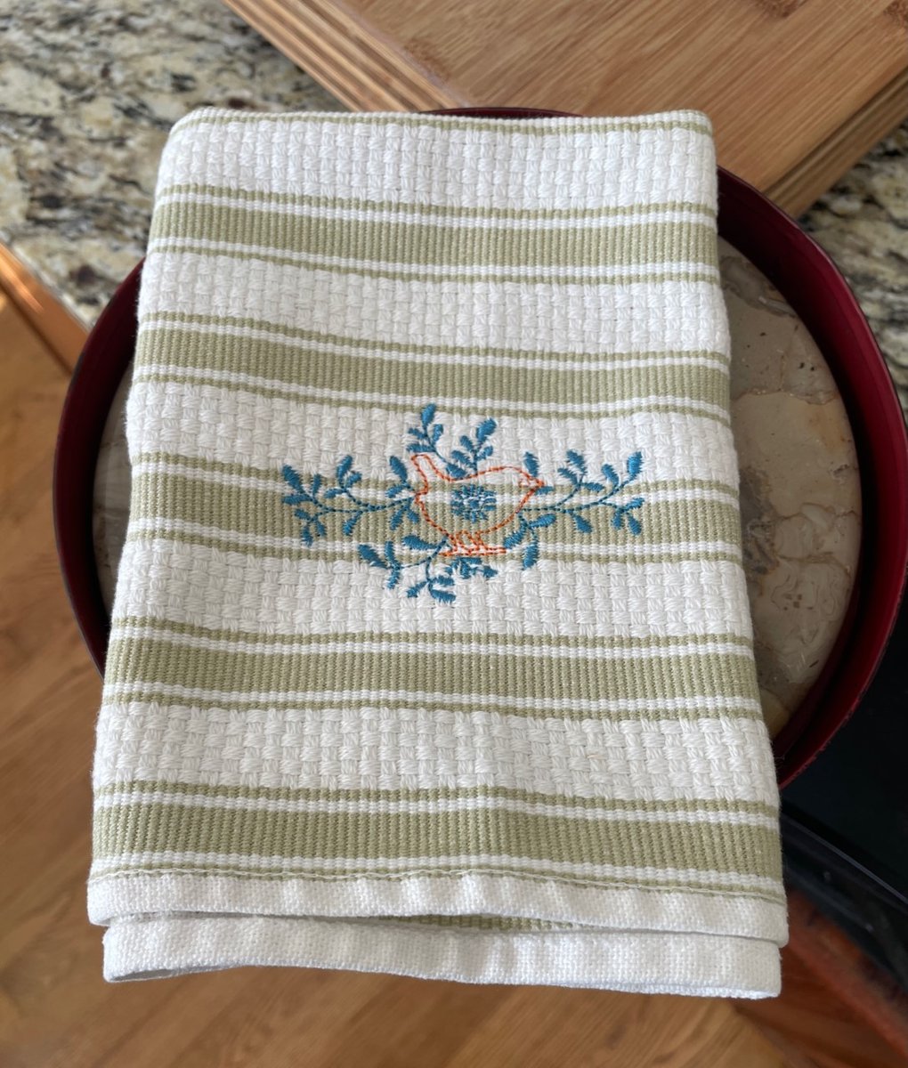 WinnLib's tweet image. Mother&apos;s Day is tomorrow!

Which means, there&apos;s still time to create something special for mom. Head to The Studio (Lower level @ Winnetka) where you can use the embroidery machine, sewing machine, 3D printer or laser engraver to customize the ideal gift. #WNPLD