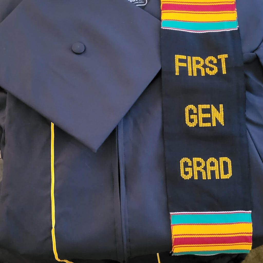 sankofaedition's tweet photo. 🌟 🌟 🌟 🌟 🌟 5 star review from Dee C: Beautiful and Meaningful

My order came quickly and the quality was amazing and it looked great! Definitely buy from here if you want a stole that has beauty and meaning.

#graduation #gradszn #graduationpictur… https://t.co/WHxraAnrRD https://t.co/s8t4uBdC94