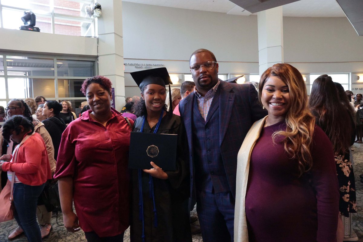 clarkstate's tweet image. Some highlights from this morning's School of Arts and Sciences and the School of Business and Applied Technologies commencement ceremony!