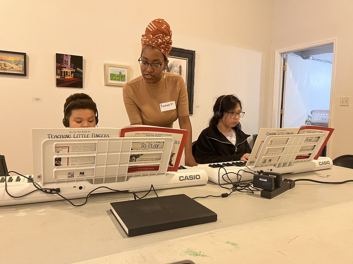 Our Youth Public Arts participants are enjoying some one on one music time with their Instructor. We also had guest music artists demonstrating on the keyboards today! #grateful 

<a href="/BenFolds/">benjamin folds</a> <a href="/NCArtsCouncil/">NC Arts Council</a> #keysforkids #casiomusicgear #NCAC