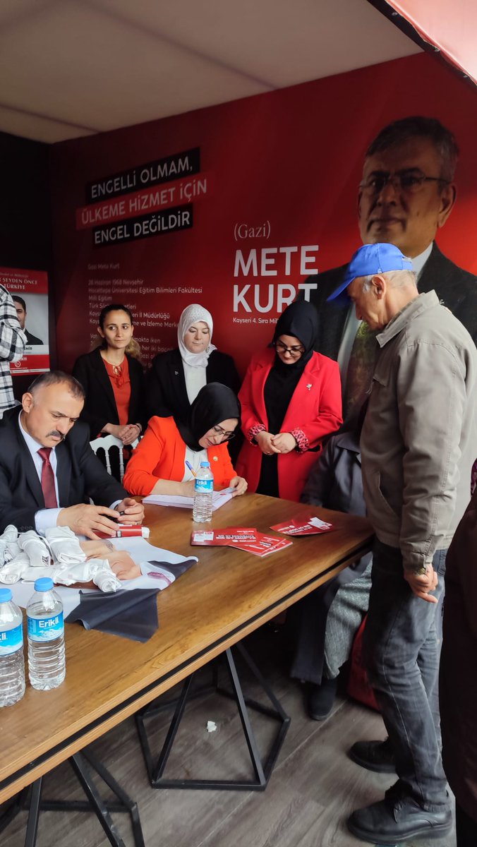 KocasinanKadinK's tweet photo. #DevletveMilletiyle
#HerşeydenÖnceTürkiye
#MhpKocasinan
#KocasinanKaçep https://t.co/tOD8fqEFk8