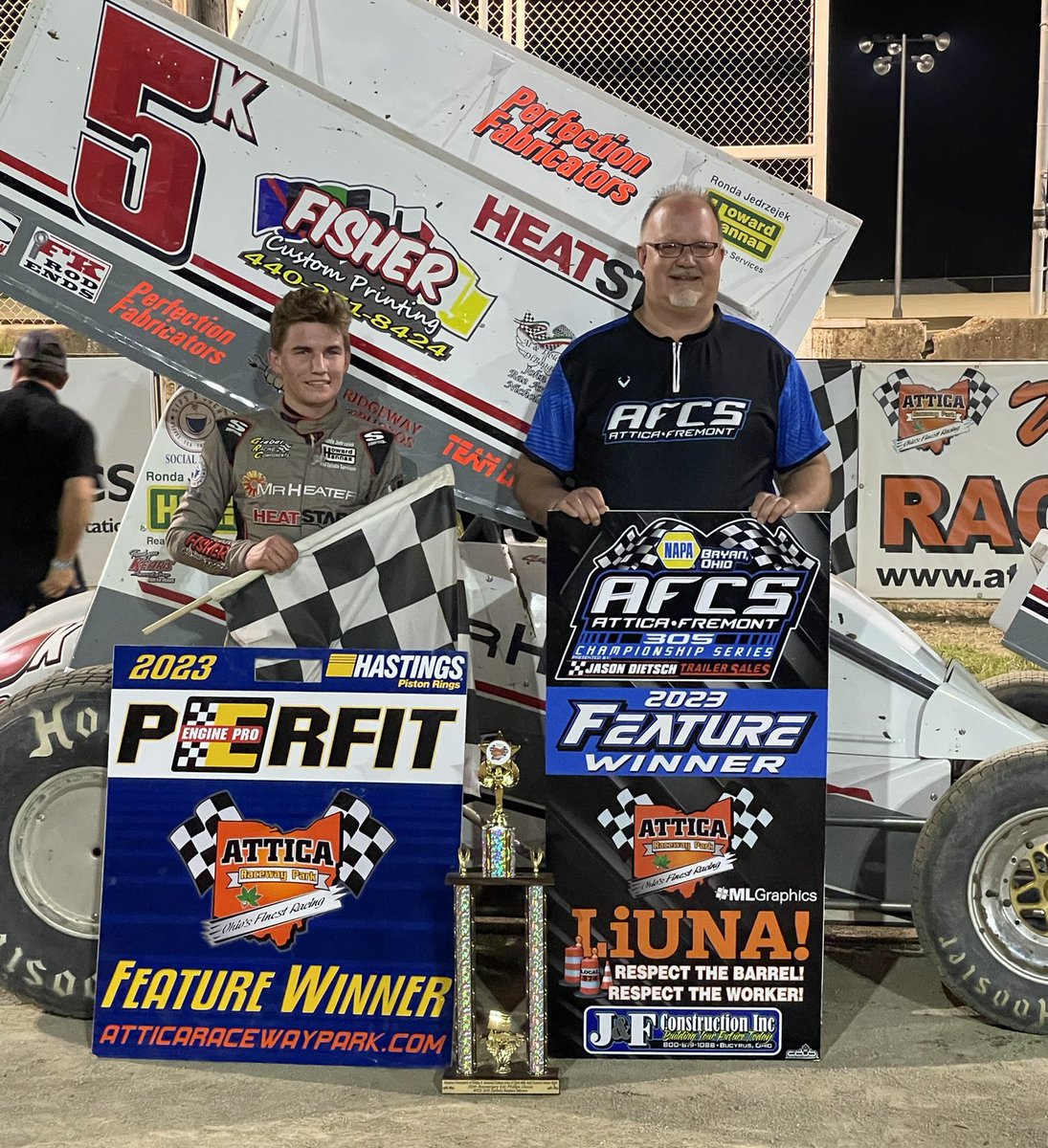 BRStuned's tweet photo. Congrats @KaseyJedrzejek on picking up the 305 @AFCS_Sprints Feature @atticaracewyprk Friday night on @AfcoProShocks by BRS!
#BRSPRO | #PROShocks | #BRS
πΈ: @AFCS_Sprints https://t.co/TtrZMOiGLU