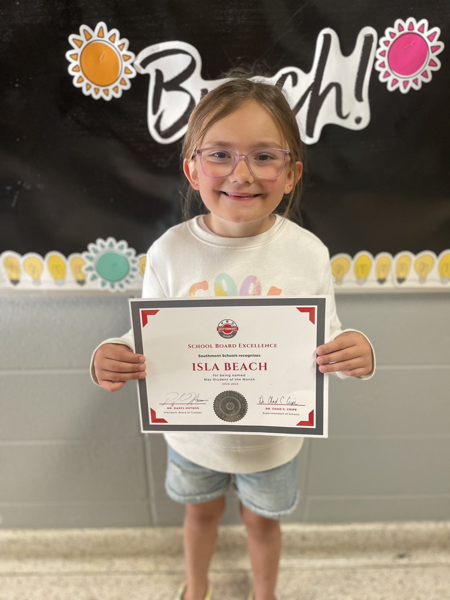 LisaChadd's tweet photo. Congratulations to Isla for being awarded New Market’s May Student of the Month! Way to go! @SMontgomeryCSC  @NMESPrincipal https://t.co/aUxGwkA0VN