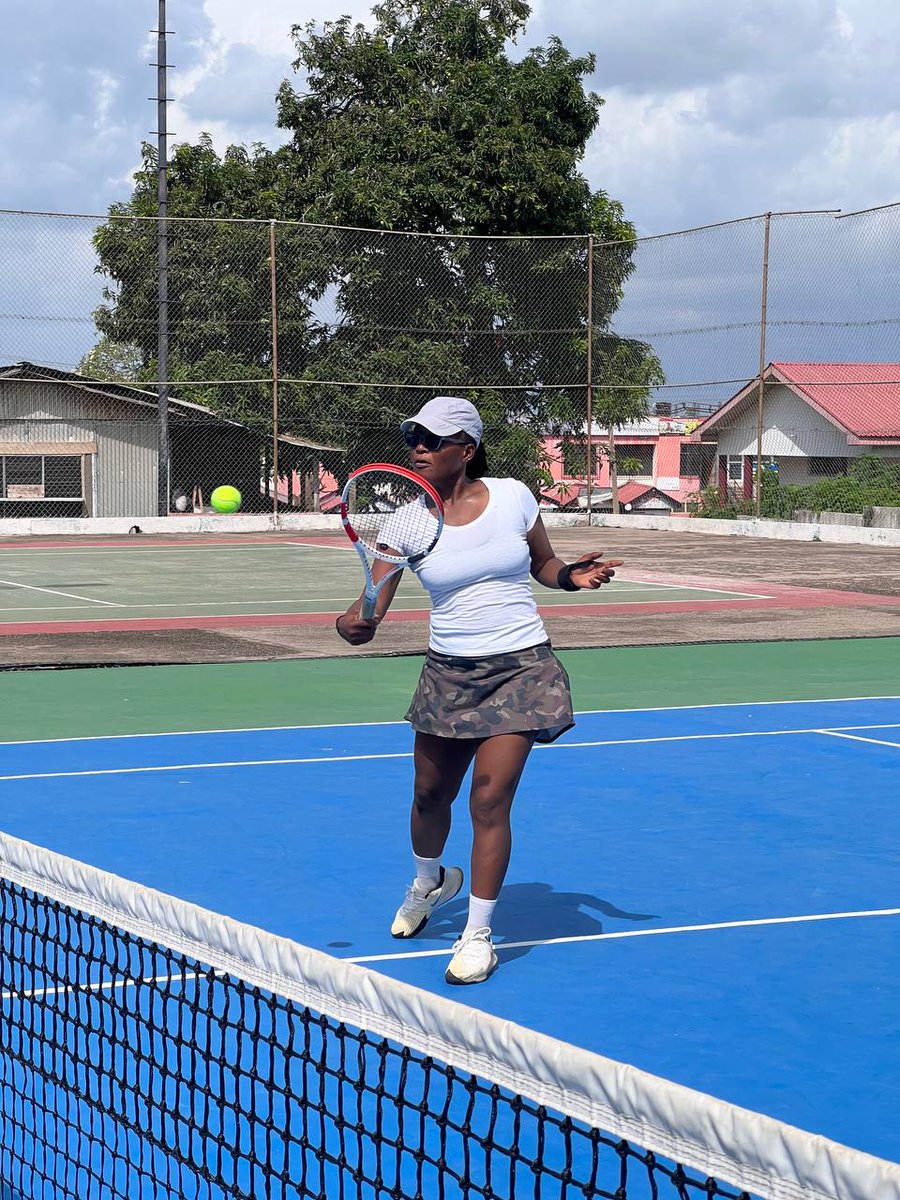 Ellahjenn's tweet photo. Hello Tennis World. Work hard play Green balls https://t.co/ijv90JkVsk