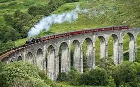 Today is #NationalTrainDay! Have you ridden the #JacobiteTrain in Scotland? Drop a pic below if you have one! 🚂