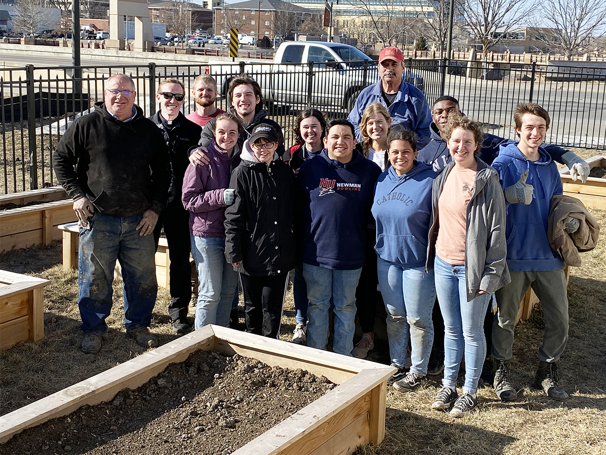 🌱 In this week's #MessagesofHope, Katie Patrick shares more about how we're #GrowingHopeintheGoodLife with our new CSS Lincoln Community Garden! Read all about it in the latest edition of the Southern Nebraska Register: ow.ly/ONTN50OlFPF