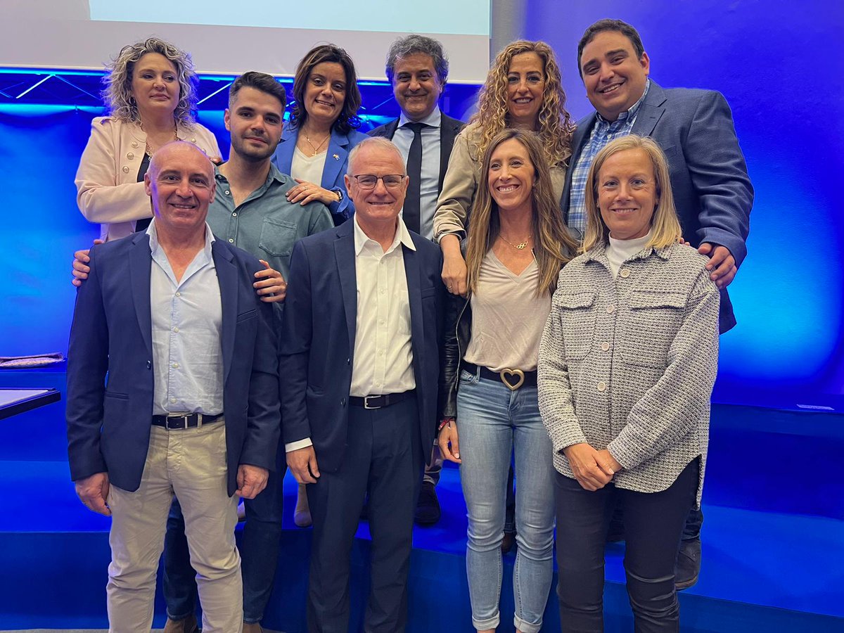 beatrizpolledo's tweet photo. Apoyando la candidatura liderada por @AngelaPumariega, porque es hora de que empiece a hablarse de lo que importa a #Gijón  #GijónEntreTodos https://t.co/wA8RjEcJt2