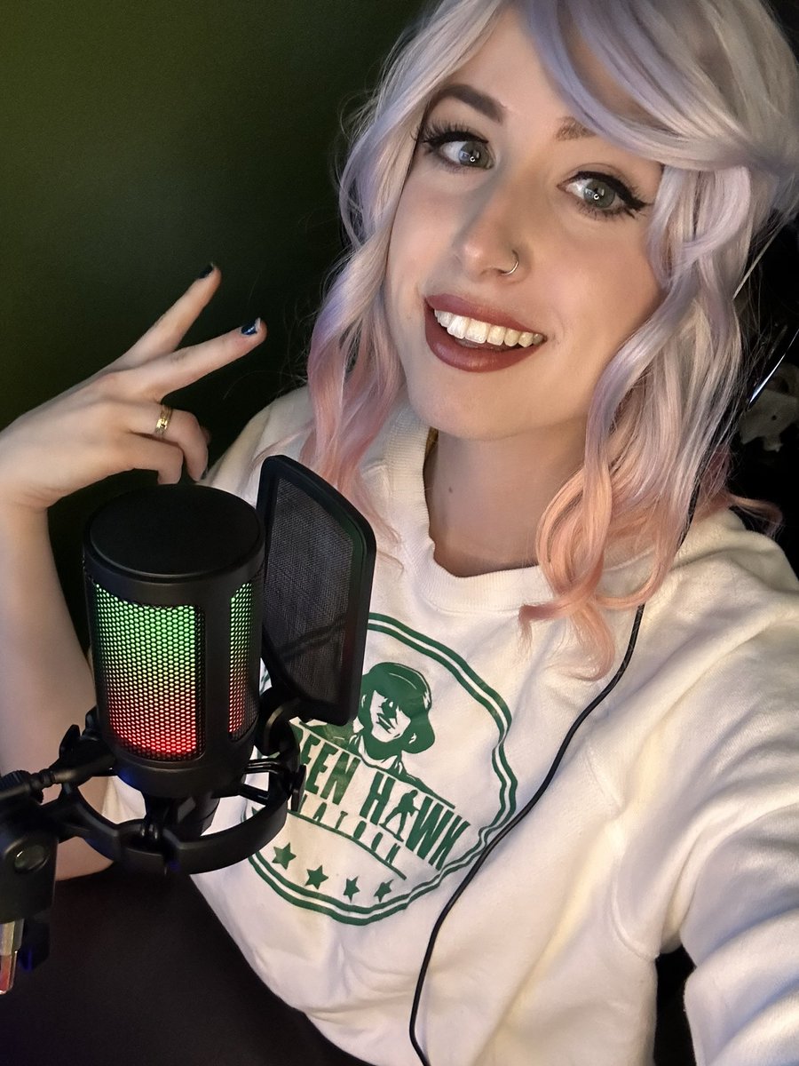 Did you enjoy the stream last night? I was a lil rusty at the beginning but I feel like I redeemed myself by the end 😝 not bad after a two week hiatus #GreenHawkPlatoon #twitch