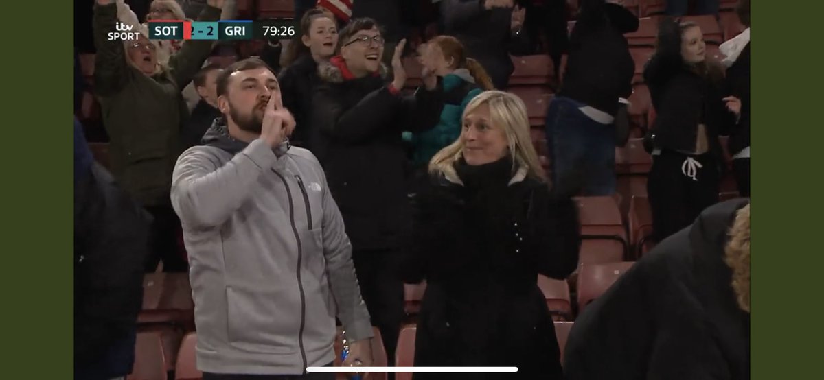 DN35GTFC's tweet photo. I hope this guy is having a lovely day 😂 https://t.co/ozKsa784X2