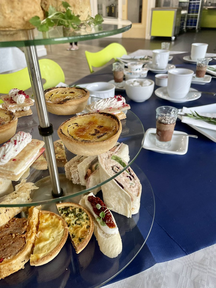 itf22's tweet photo. A Beautiful Afternoon Tea and fantastic team effort for the OHS Alumnae Reunion @OxfordHighSch @oxfordhighhead @Thomas_Franks_ https://t.co/njPdQtCzhh