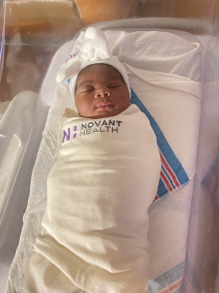 coachHughey18's tweet photo. On Monday, Khari Amiyah Neal was born into our world from my oldest daughter Sanabarbara! Tonight, middle daughter Rhonda is graduating from the University of Houston! #FabulousWeek! #SuperProud #GirlDad @UHCougarWBB https://t.co/TZsa8E1ENi