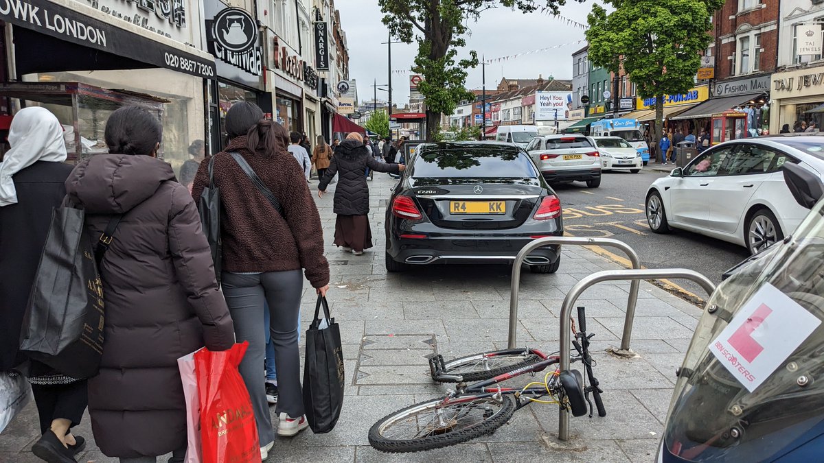 VisitSouthall tweet media