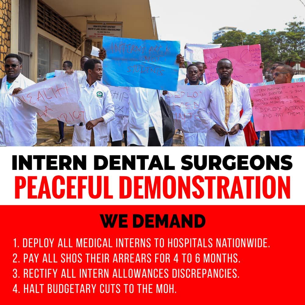 DrLogiel's tweet photo. We have written messages to you @AnitahAmong @RobinahNabanja_ @KagutaMuseveni @JanetMuseveni
In the late hours of the nights calling for interns deployment with pay in vain. we are willing to come to the streets maybe the streets will listen to Ugandans who need health. https://t.co/vxRpDGObFP