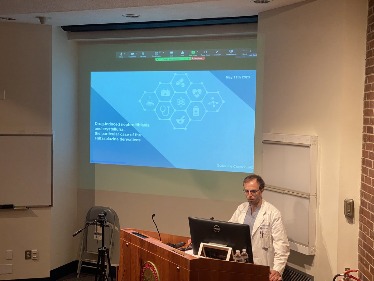 This week, our talented Pgy3s Khushboo Bhatia <a href="/kvbhatiamd/">Khushboo Bhatia</a> and Guillaume Chebion presented their Scholarly projects as part of Medicine Grand rounds. <a href="/kvbhatiamd/">Khushboo Bhatia</a> presented #GI button project for identifying #premalignant lesions while Guillaume presented on #nephrolithiasis