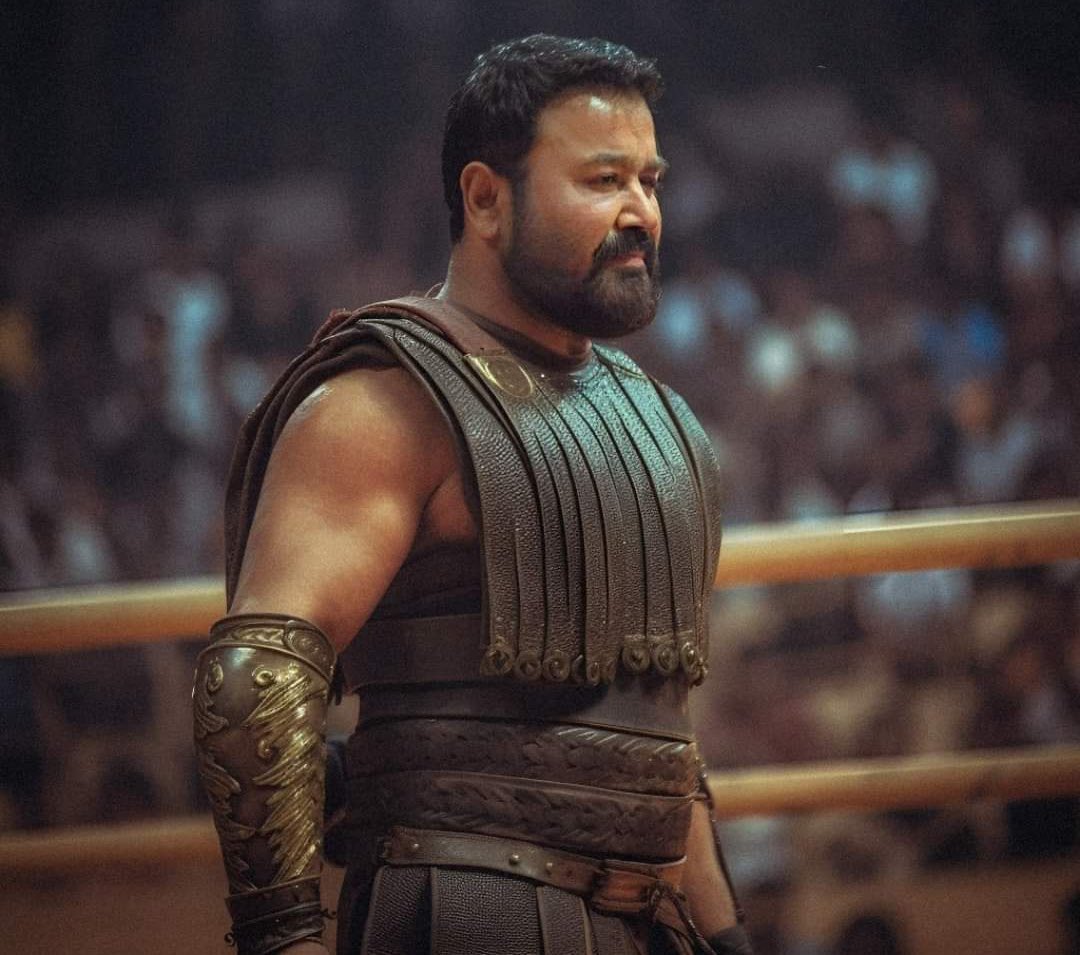 Sagar2255_'s tweet photo. Fan Made 🔥
Pakki Swag 😎
#Pakki #IthikkaraPakki
#KayamkulamKochunni
#Mohanlal #Lalettan #NivinPauly https://t.co/zdx5gNUx9A