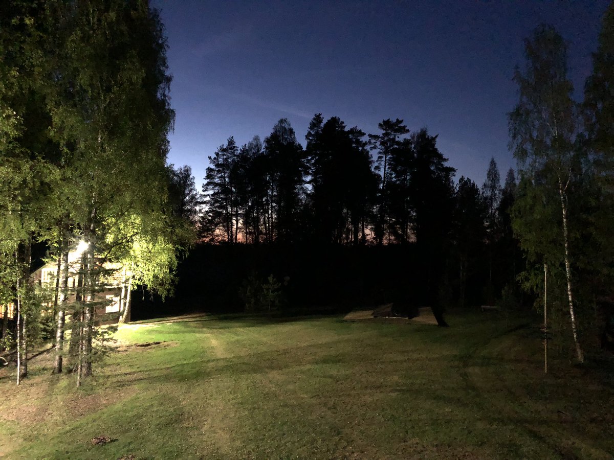 Gurmax31's tweet photo. Хотябы раз в год сюда необходимо приезжать дней на 5-7…
Тишина… тишина… тишина…
#Новгород #красныйбережок https://t.co/REN7l26gP3