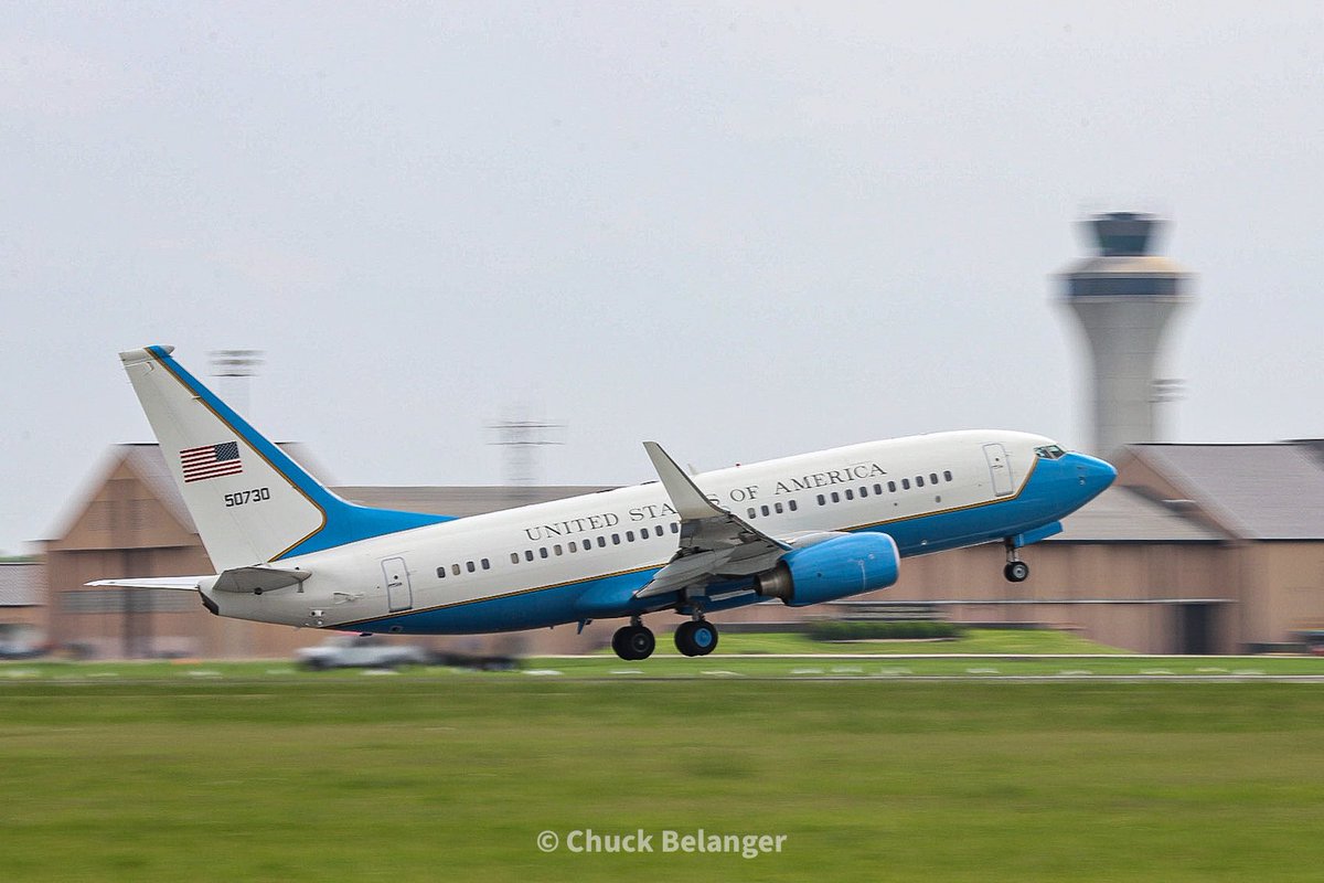 NowHeresYou's tweet photo. Got Airshow? I do #scottafb #scottairforcebase #c40 #airshow #boeing https://t.co/BCcKu4tf8b
