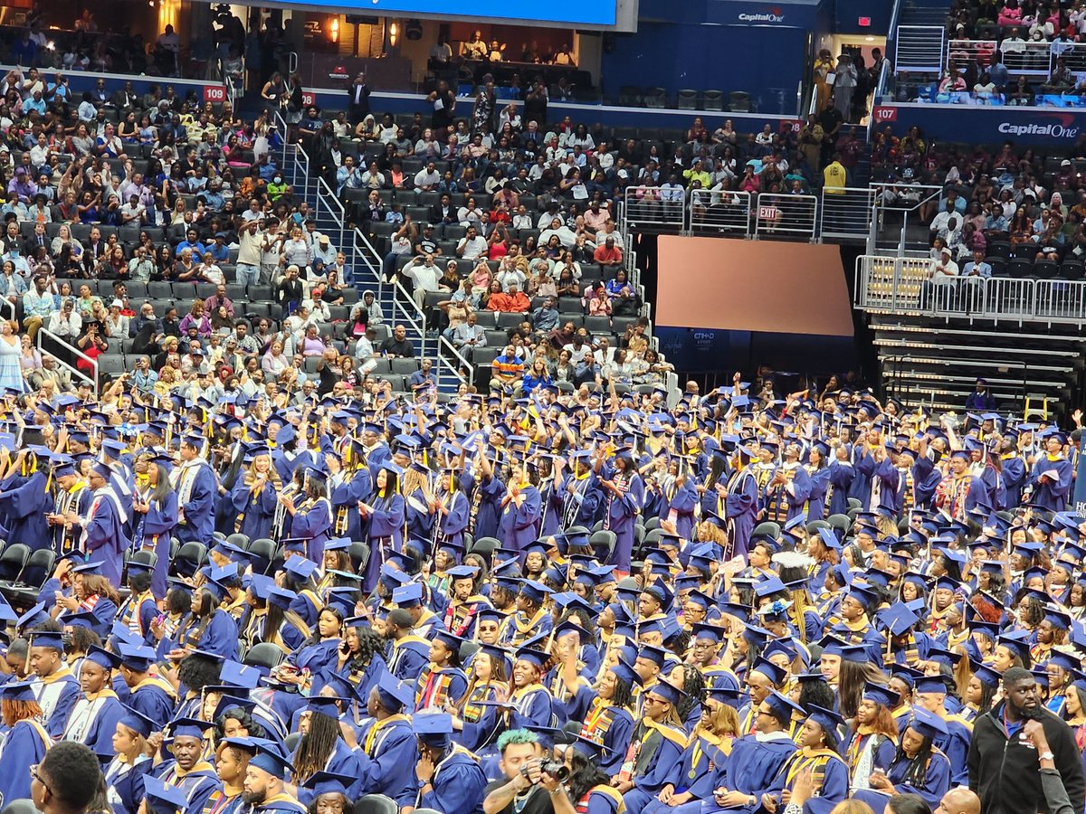 William E. Spriggs (@wspriggs) on Twitter photo Now it's official, in the <a href="/HU_COAS/">Howard University College of Arts and Sciences</a> are the new @howardecon alums #HU2023 of @howardu Now it's official, in the <a href="/HU_COAS/">Howard University College of Arts and Sciences</a> are the new @howardecon alums #HU2023 of @howardu