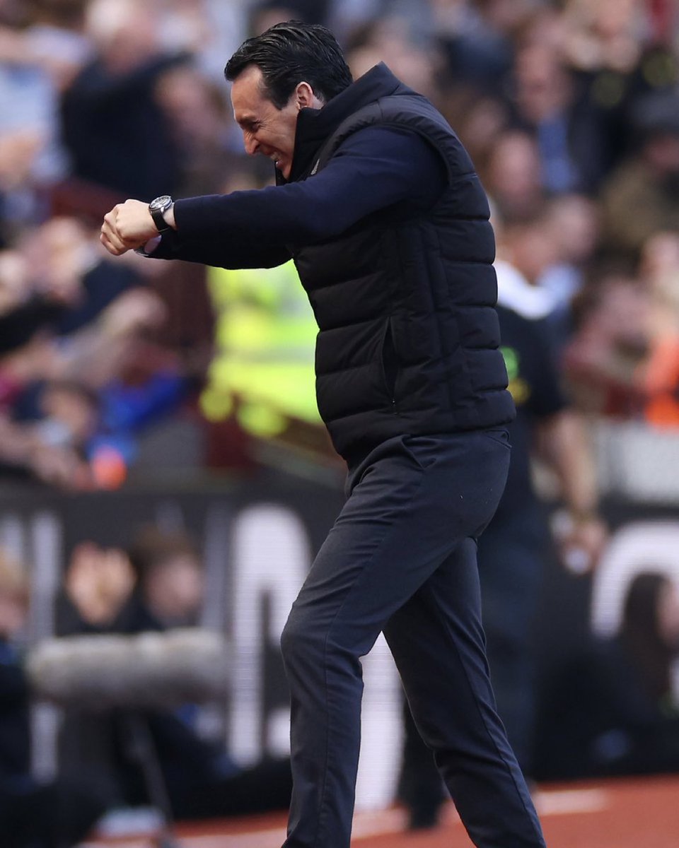TheVillaHome's tweet photo. This guy! 🇪🇸🤩 @UnaiEmery_ https://t.co/nqmeufxW6L