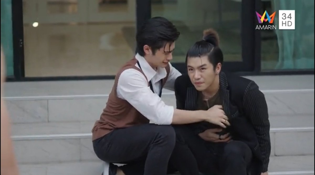 _itmecloudy's tweet photo. อุตส่านัดลูกค้าประกันไว้ โดนต่อยซะก่อนน โถถ พี่เกียยย 5555555
@art_tinwiphat
#อาร์ตติณณ์INเกียร์ #อาร์ตติณณ์วิพัฒน์ #รักโคตรๆโหดอย่างมึง3 #lovesyndrome3 #เกียร์ไนท์ #amarintv34 #WeTVth #goldeneyesview #ไอเซ็นเตอร์ #icenter #บ้านอาร์ตติณณ์ #LoveSyndrome3Ep11 https://t.co/s7N28J301k