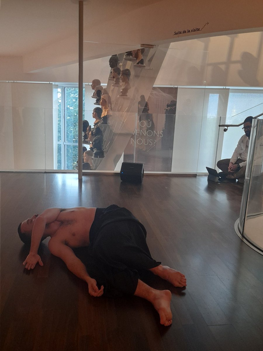 ValerieBrenugat's tweet photo. Le spectacle commence au musée  de l'#Homme @Le_Museum pour la @NuitdesMusees avec des chorégraphies d'une compagnie marseillaise ! https://t.co/rszFkBhk9C