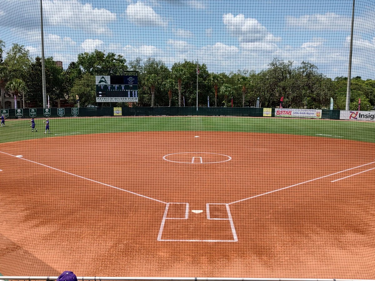 Game 57. The Patty hanging in there. #StetsonHatters #ASUNSB