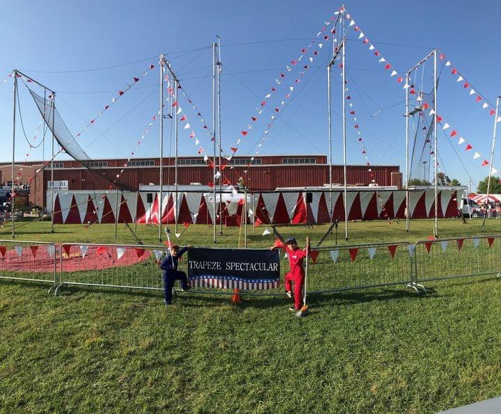 StarAttractions's tweet photo. Ready, Set, Show! 🎪

#Trapeze #TalentAgent #Fairs #Festivals #Entertainment https://t.co/LIEvXTXn7b