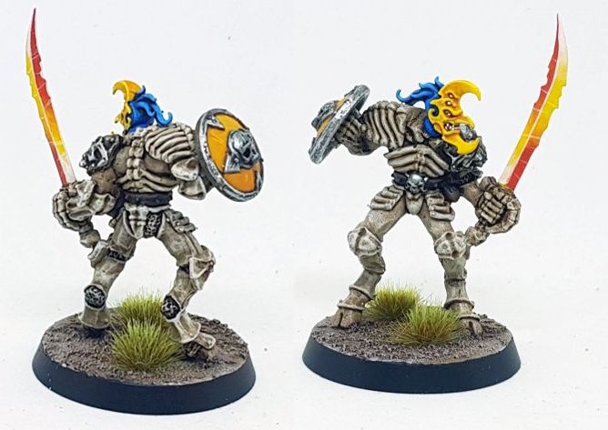 Geckilian's tweet photo. @Emthepaintfreak An old bone-clad Chaos Warrior fits the bill. https://t.co/CzvyOcA6kJ