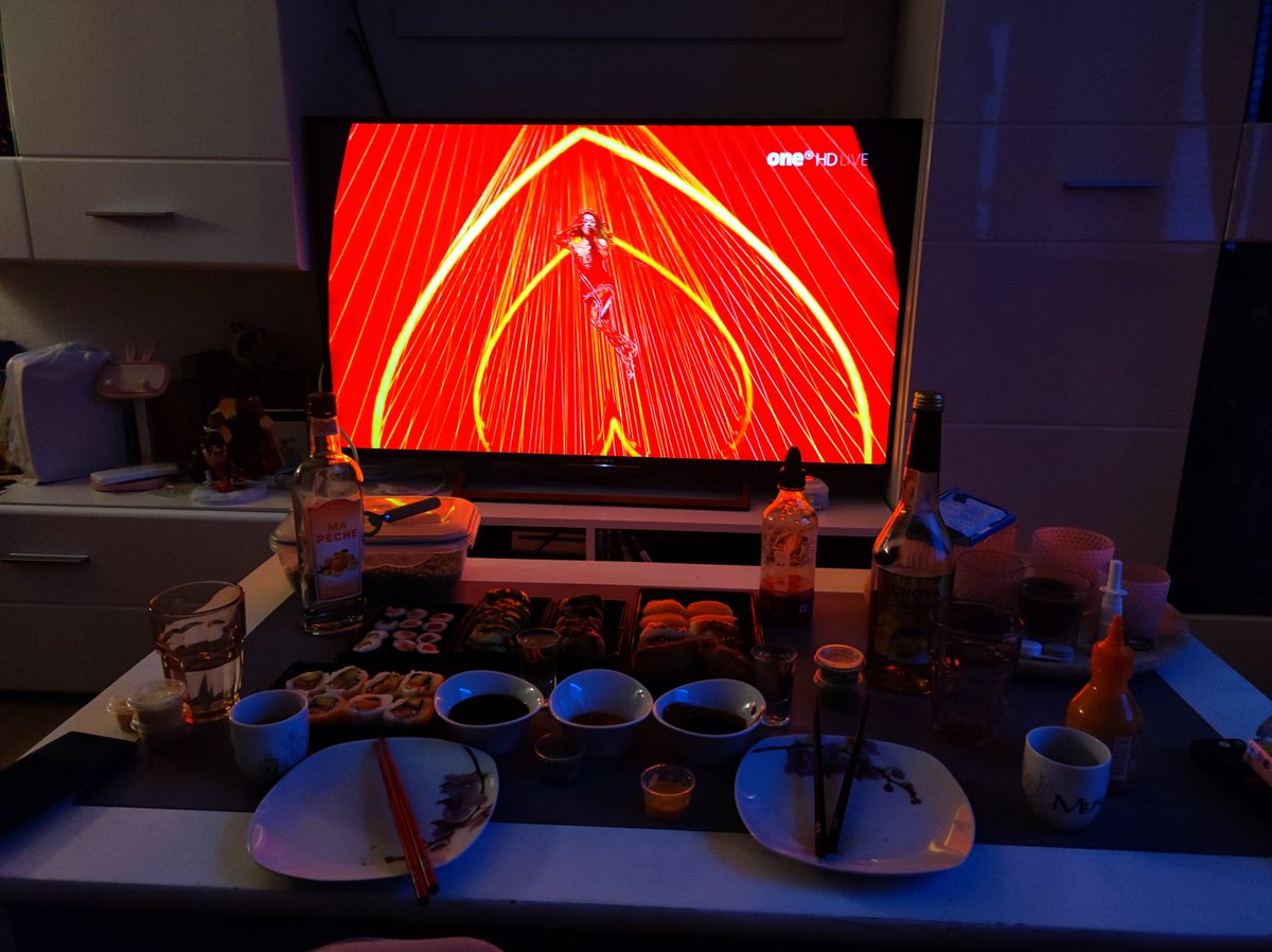 StraycatNessi's tweet photo. Los geht der #ESC2023  😃 wir sind bereit 💙🎊🥳 https://t.co/a6YPv1qP6k