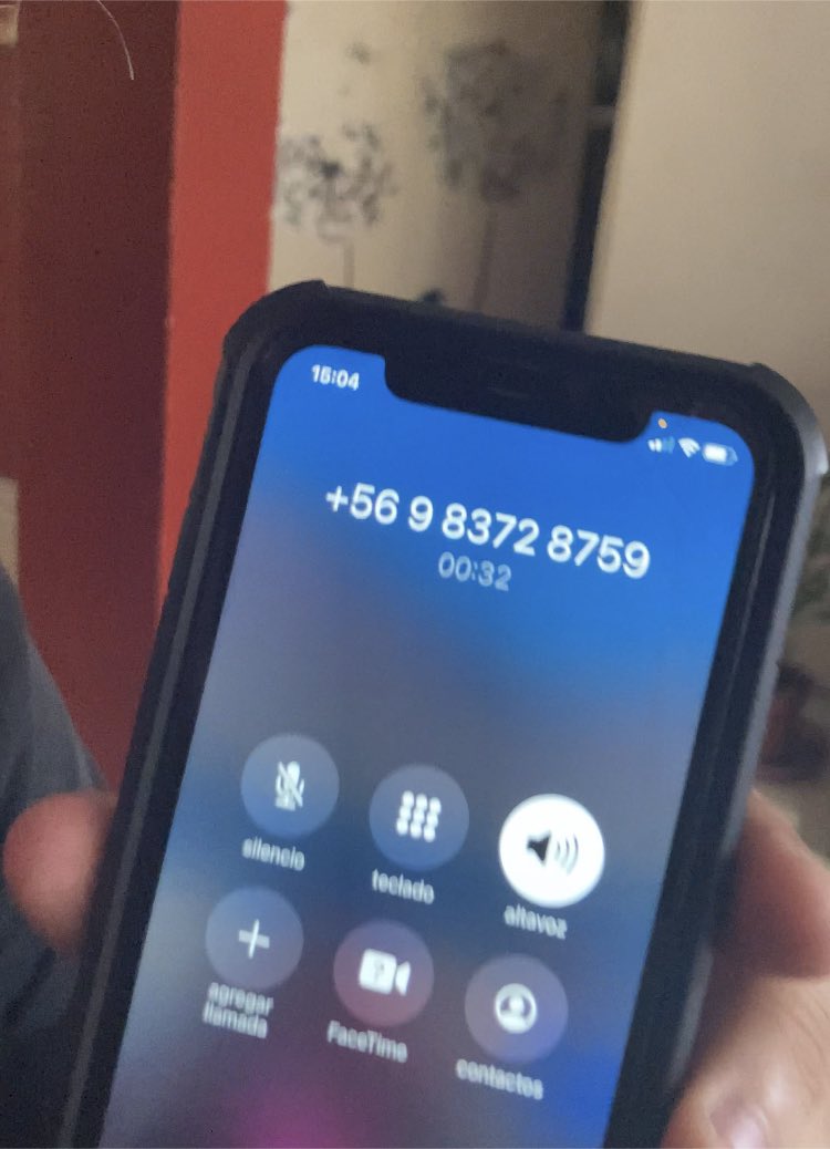 ROMA_DD's tweet image. Estafa telefónica diciendo q son de @ministeriosalud @SeremiSalud2 haciendo control por vacunas covid. Piden código para hackear whatsapp.
Muy fácil para que algún adulto mayor o alguien más confiado sea víctima.
Gracias a #TrueCaller q nos avisó que +56 9 8372 87 59 era estafa!!