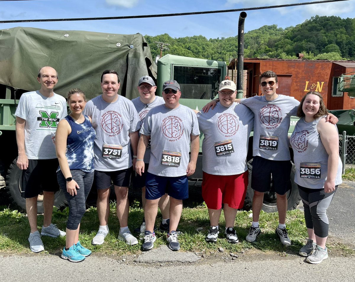 stevewymt's tweet image. Fun day in downtown Whitesburg with some current and former colleagues from @wymt and @WSAZnews supporting @brobwx! #GreyMatters