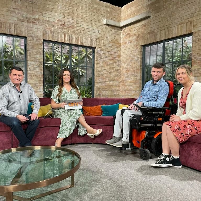 A fabulous morning on <a href="/irelandamvmtv/">Ireland AM</a> with Doireann rejoining <a href="/ElaineCrowley/">Elaine Crowley</a> alongside Martin King discussing my documentary L.I.F.E. (Live. It. Fully. Everyday). 

Check it out on the Virgin Media Player!