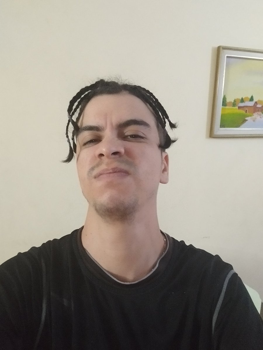 Luiferseck's tweet photo. Modo trenzas 😎😎😎😎😎 https://t.co/uimzkTVvRY