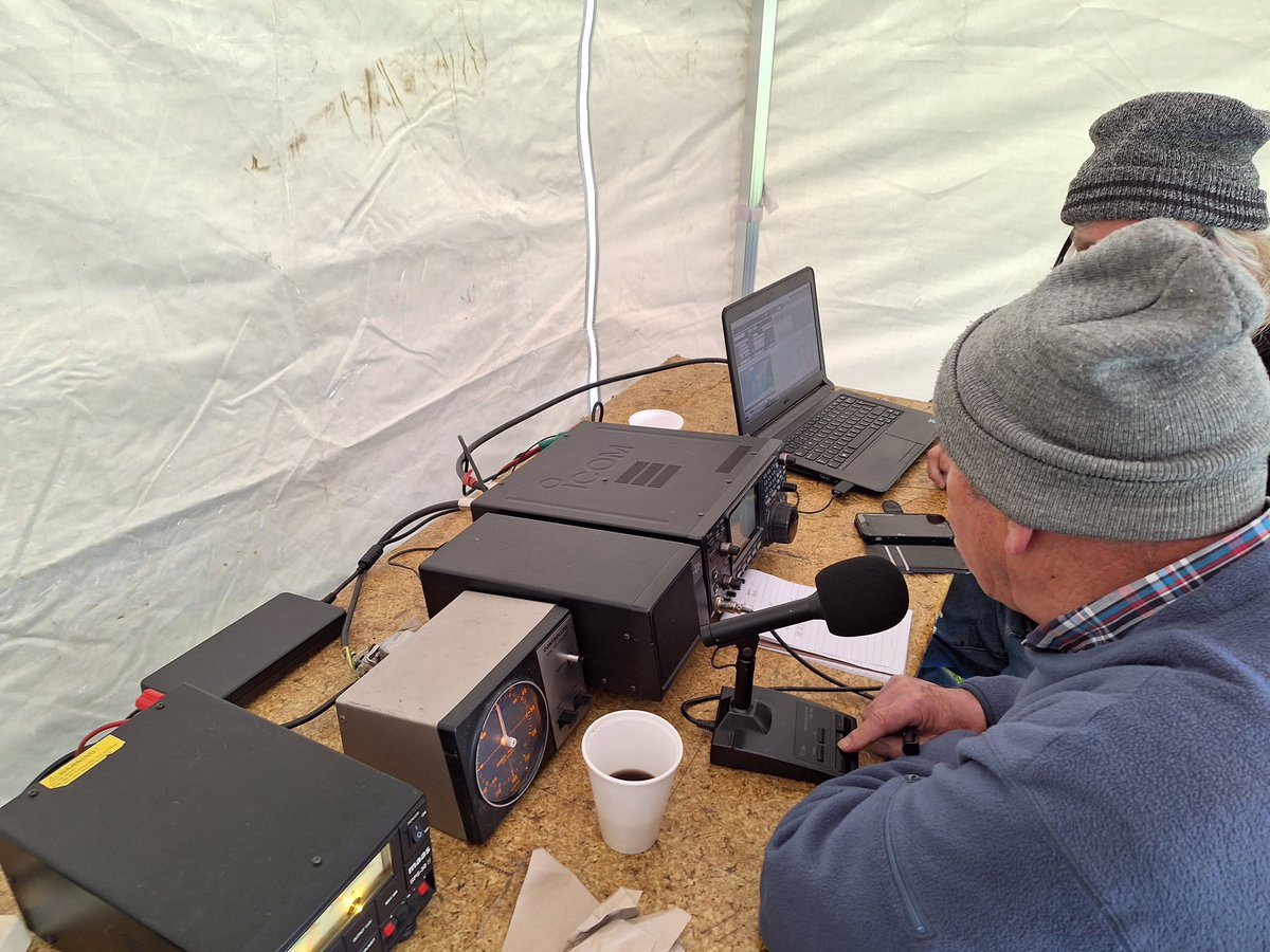 g6ut's tweet photo. A few photos from todays #millsontheair at #Thaxted  #GB0TWM #windmill https://t.co/Yl4FJufdvG